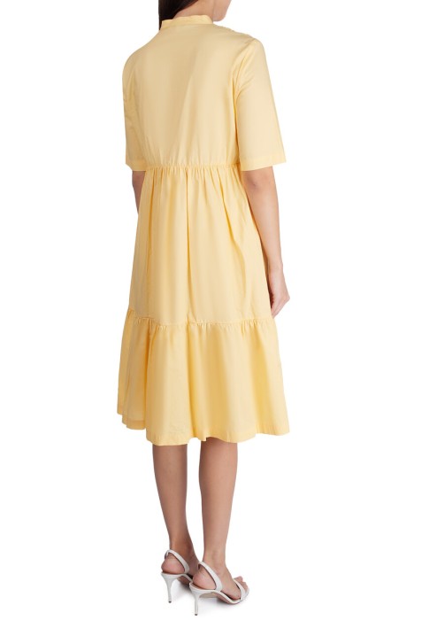 Товар оранжевого цвета с внутренней стороны