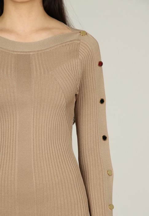 платье  из проверенных материалов спереди