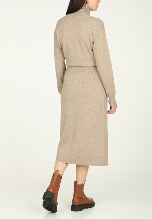 платье  из италии вид сбоку