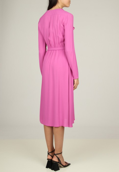 Товар розового цвета с внутренней стороны