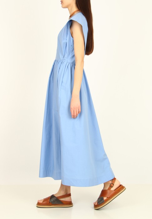 Товар голубого цвета с внутренней стороны