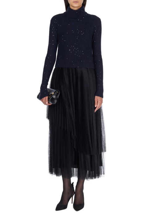 Товар синего цвета с внутренней стороны