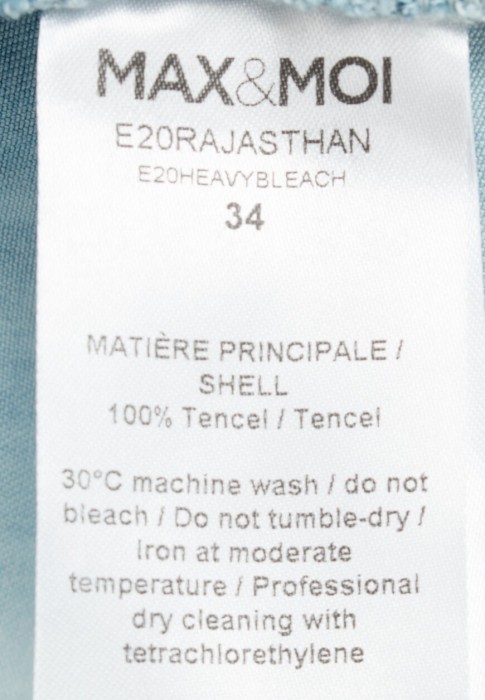 платье  универсального стиля с лицевой стороны