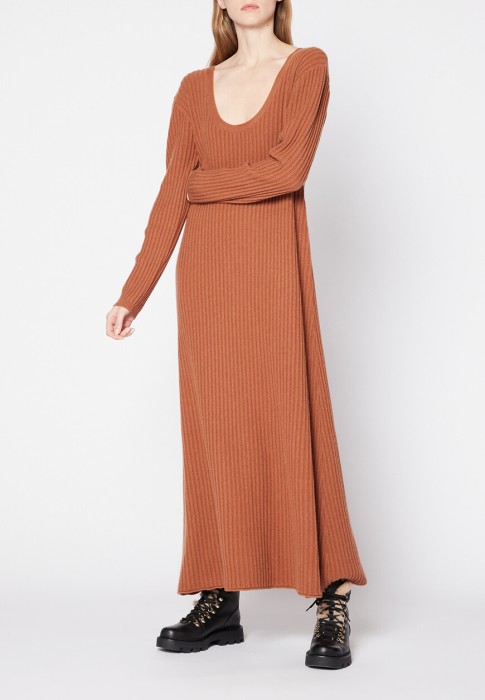 платье  от бренда max&moi вид слева