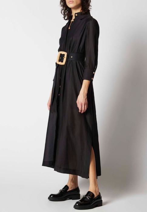 Товар черного цвета с внутренней стороны