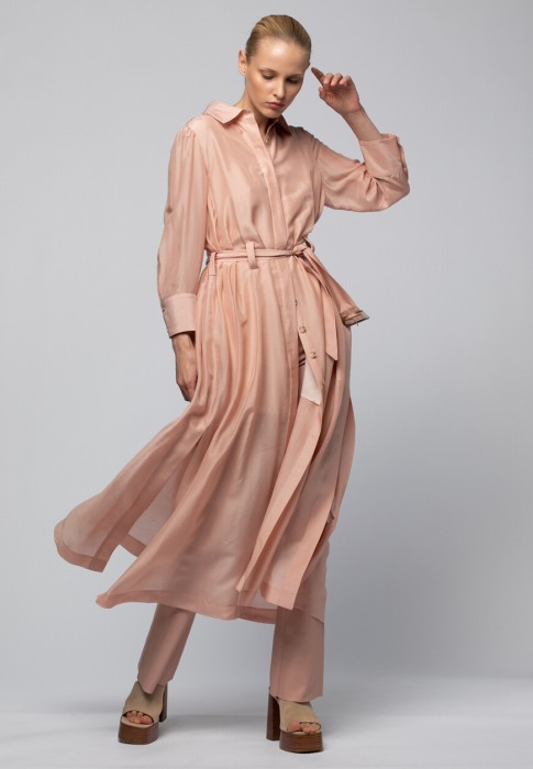 Товар розового цвета с внутренней стороны