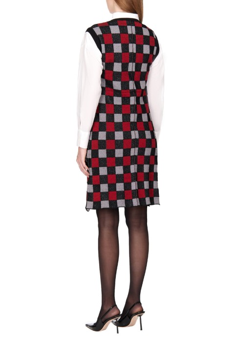 платье  из проверенных материалов спереди