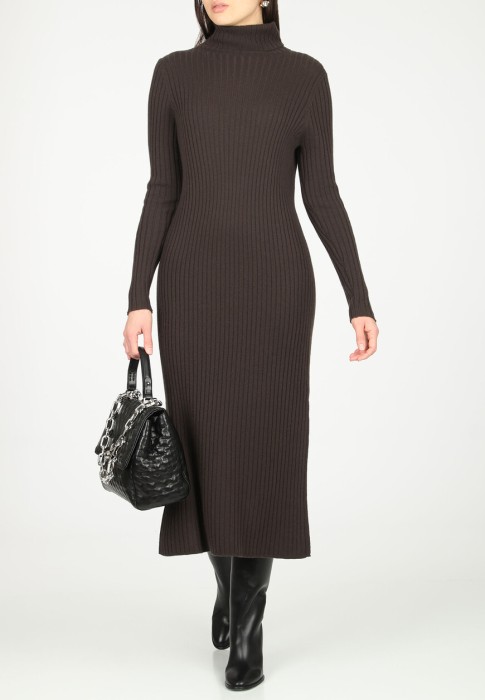 платье  по цене 83230 руб вид справа