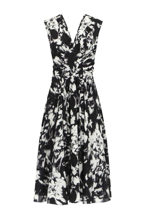 Товар с артикулом D422Q748OSX вид сзади