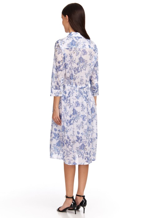 Товар синего цвета с внутренней стороны