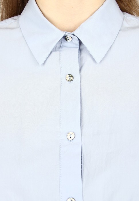 Товар голубого цвета с внутренней стороны