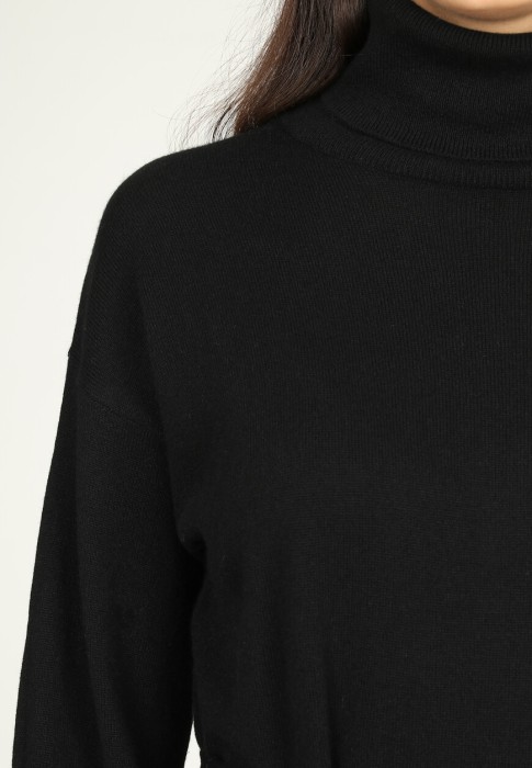 платье  из проверенных материалов спереди