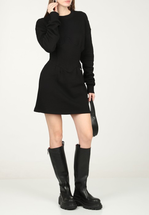 платье  от бренда chiara ferragni вид слева