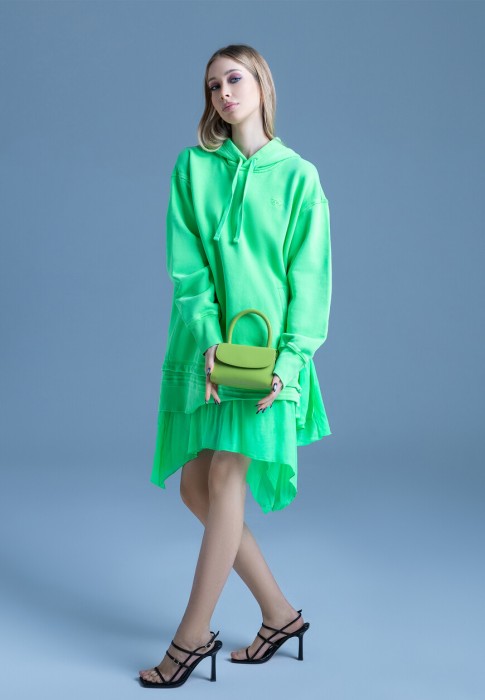 платье  по цене 37030 руб вид справа