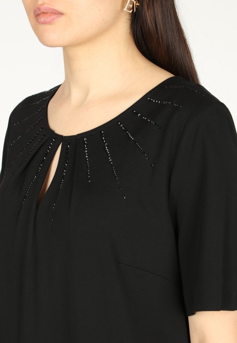 платье  из проверенных материалов спереди