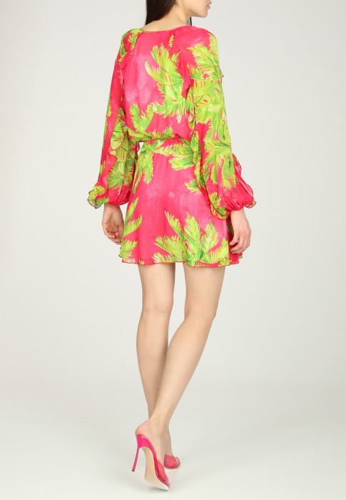 Товар розового цвета с внутренней стороны