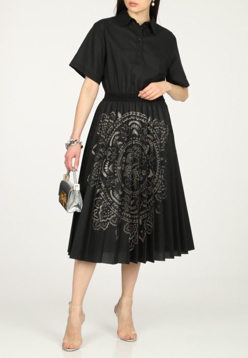 платье  по цене 81130 руб вид справа