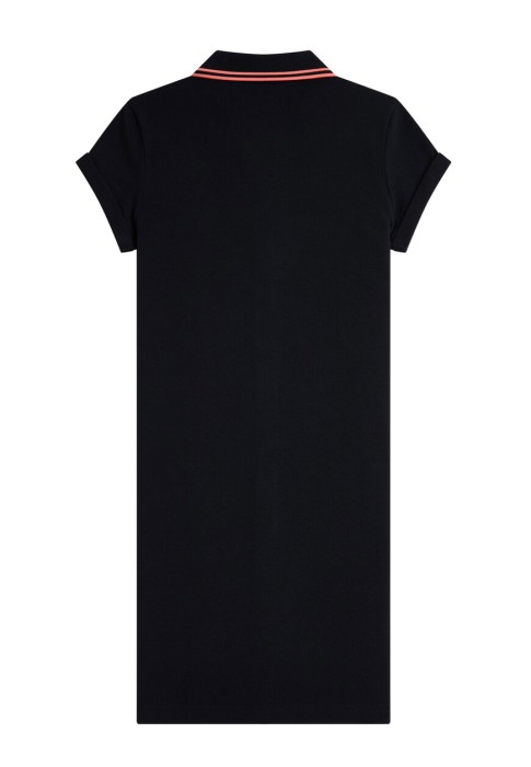 Товар черного цвета с внутренней стороны