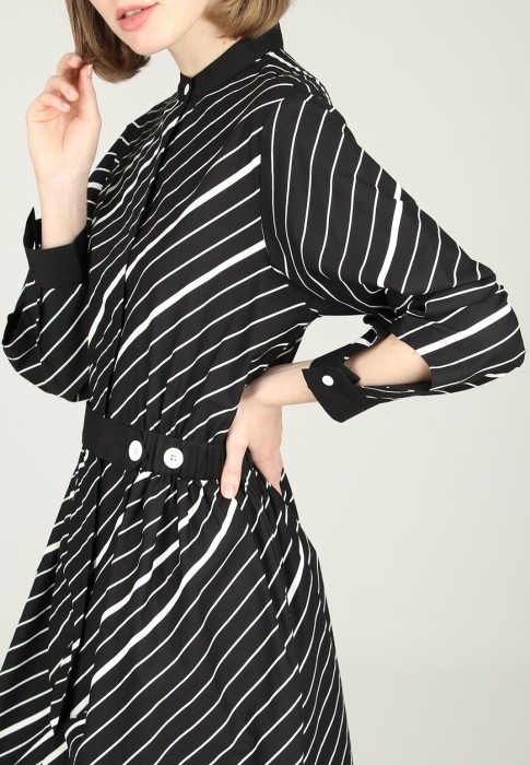 платье  из проверенных материалов спереди