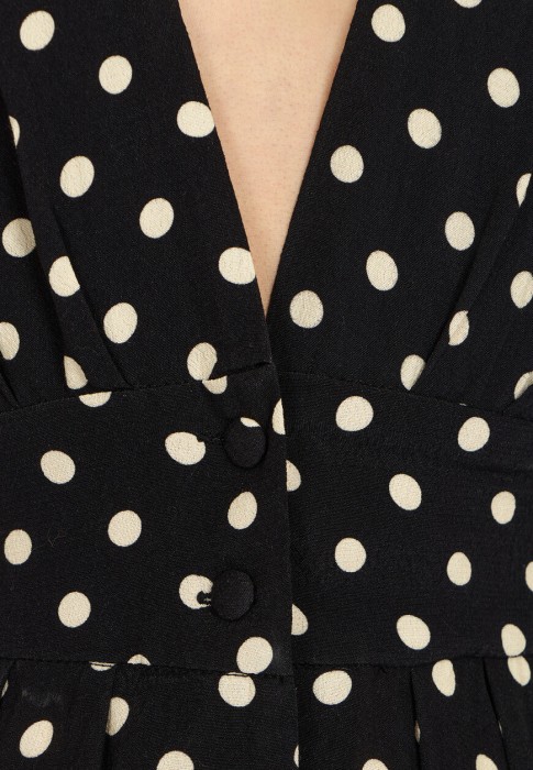 платье  из проверенных материалов спереди