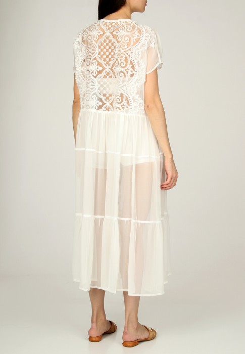 Товар белого цвета с внутренней стороны