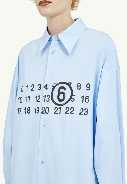 Товар голубого цвета с внутренней стороны