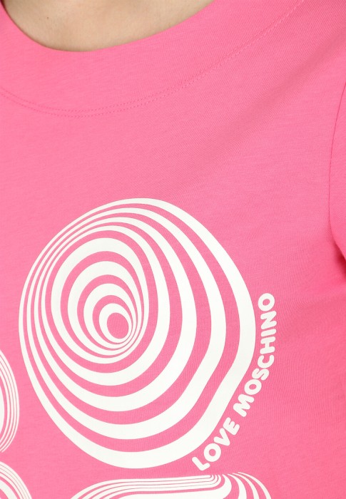 Товар розового цвета с внутренней стороны