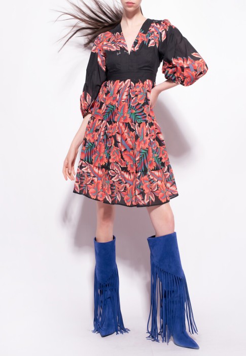 платье  от бренда pinko вид слева