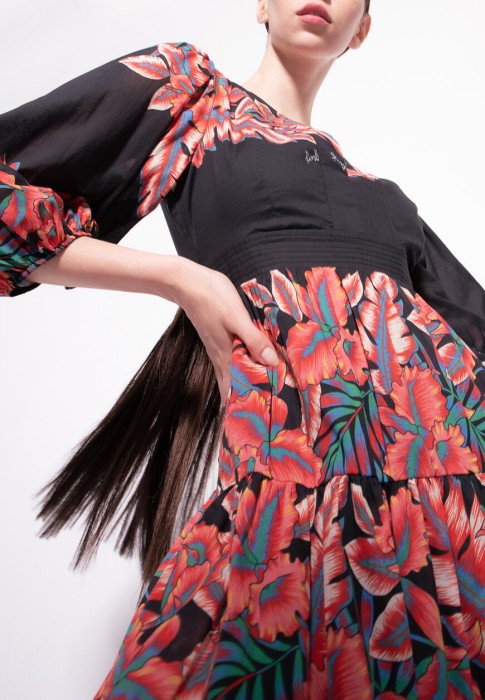 платье  из проверенных материалов спереди