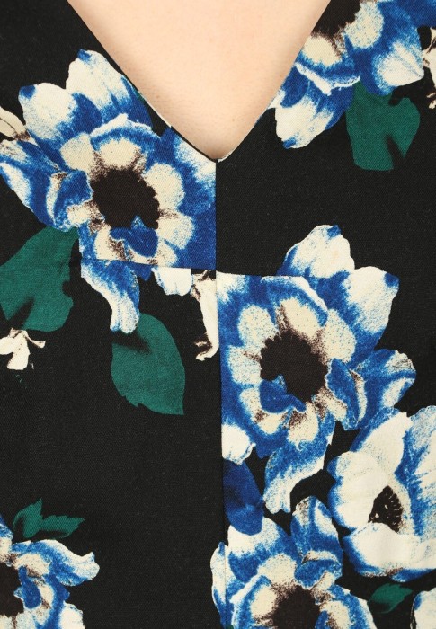 Продукция для женщин фото