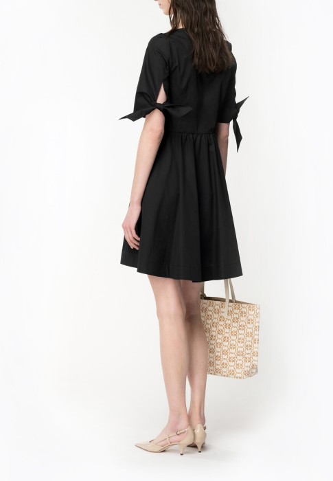 платье  от бренда pinko вид слева