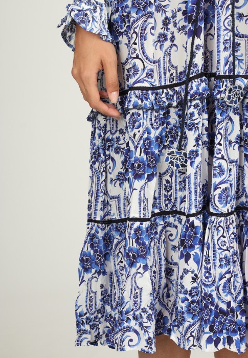 платье  из проверенных материалов спереди