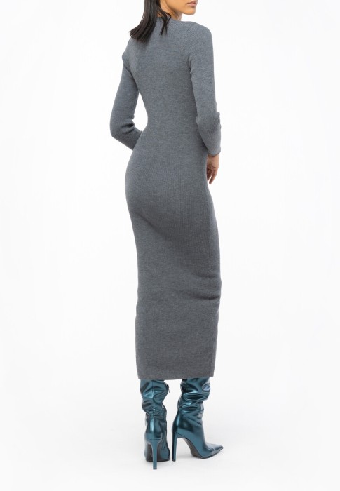 Товар серого цвета с внутренней стороны