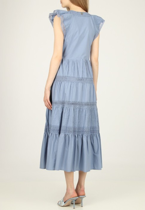 Товар синего цвета с внутренней стороны