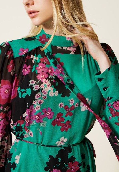 Продукция для женщин фото