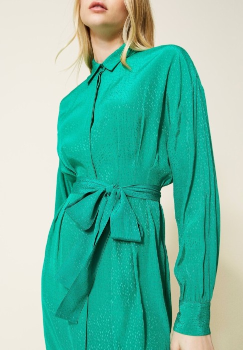 платье  из проверенных материалов спереди