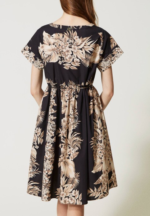 платье  из проверенных материалов спереди