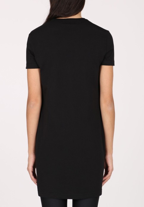 Товар черного цвета с внутренней стороны