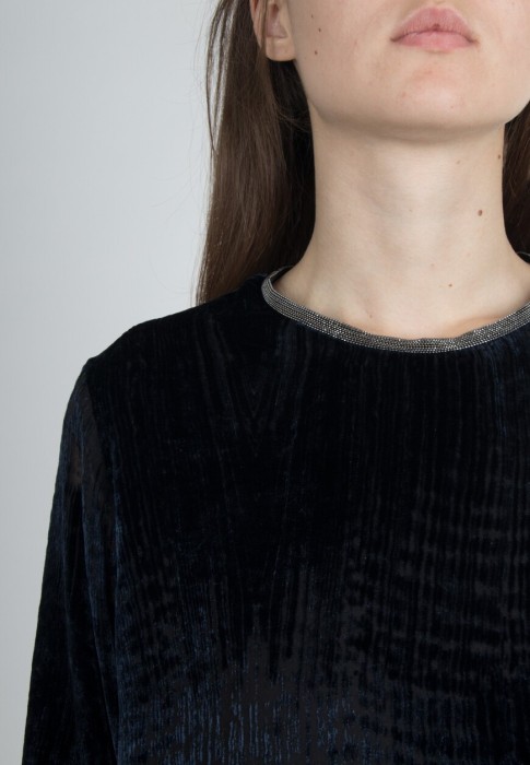 Продукция для женщин фото