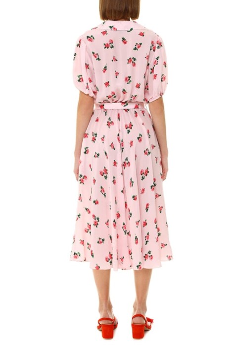 Товар розового цвета с внутренней стороны