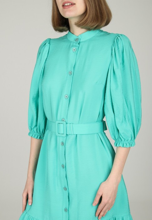 Товар синего цвета с внутренней стороны