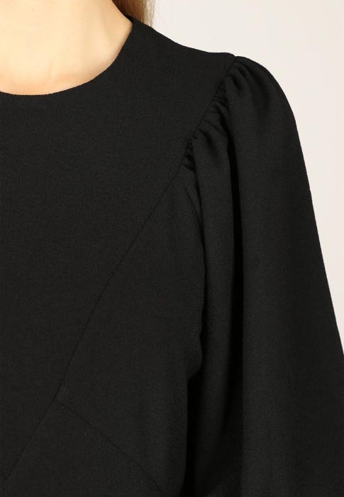 платье  из проверенных материалов спереди