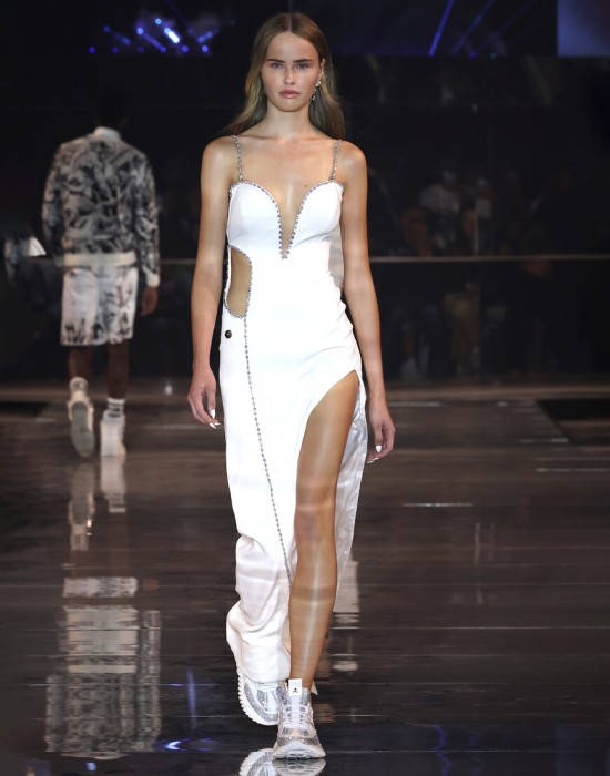 Продукция для женщин фото