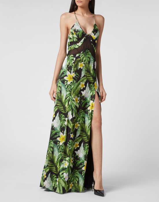 Товар черного цвета с внутренней стороны