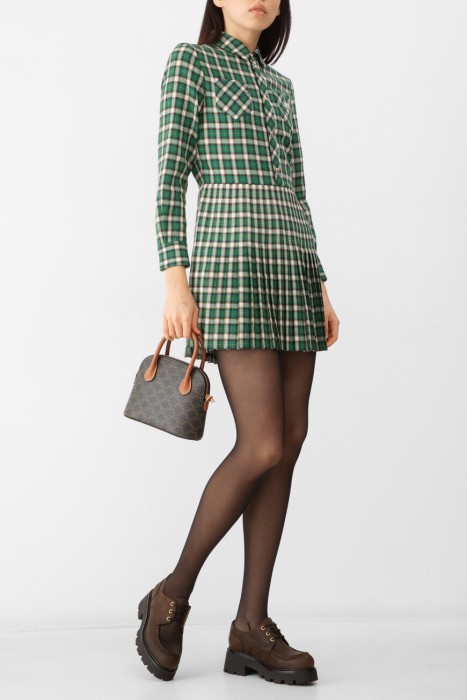 платье  из шерсти спереди