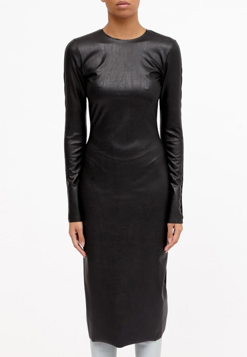 Товар черного цвета с внутренней стороны