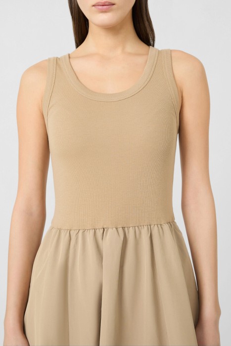 платье  из италии вид сбоку