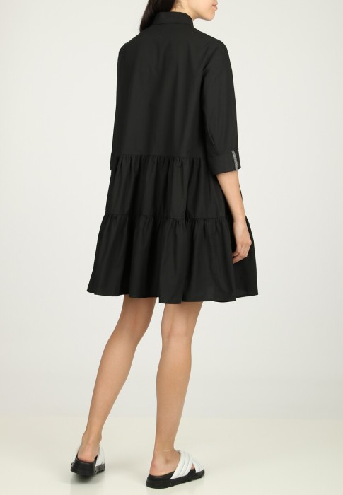 Товар черного цвета с внутренней стороны