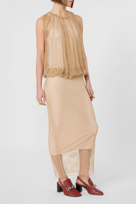 Товар бежевого цвета с внутренней стороны