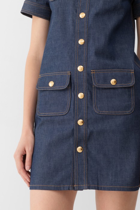 Товар синего цвета с внутренней стороны